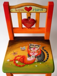 Mačky hračky 1 - akryl /stolička/